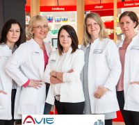 apotheke-am-blumentopf-langenfeld-medizin-pharmazie-team-AVIE